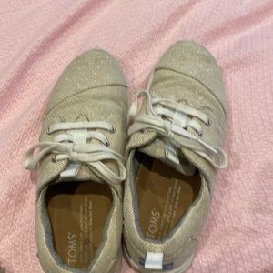 Toms fashion sneakers